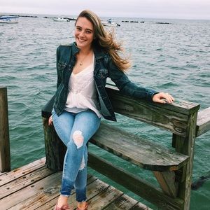 Meet your Posher, Edie